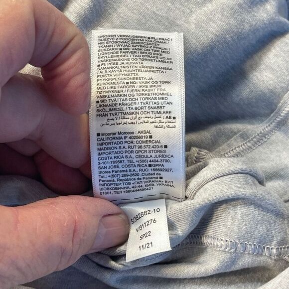 Athleta Gray Long Sleeve Uptempo Ultra Soft Athletic Sweatshirt Hoodie Large - Picture 5 of 9